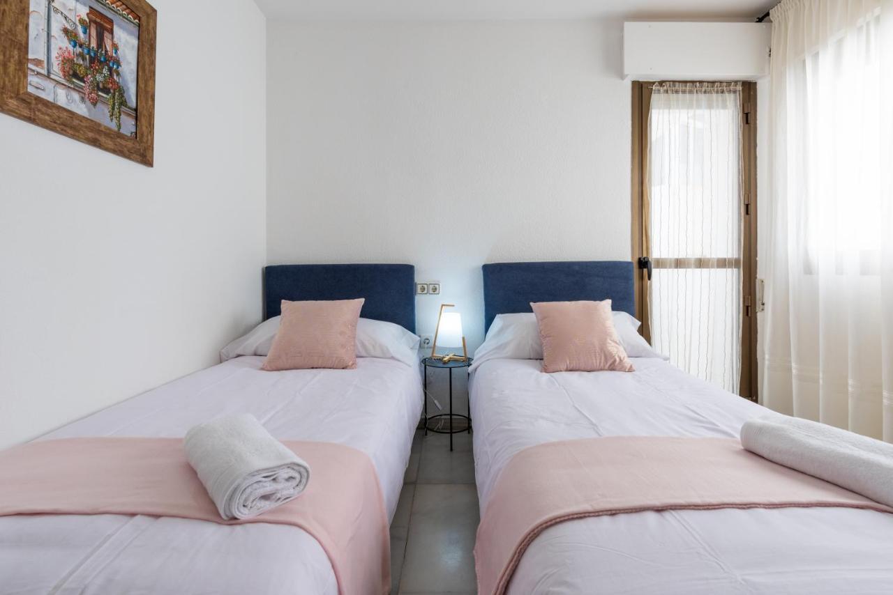 Apartamento La Pampa Málaga Exteriör bild